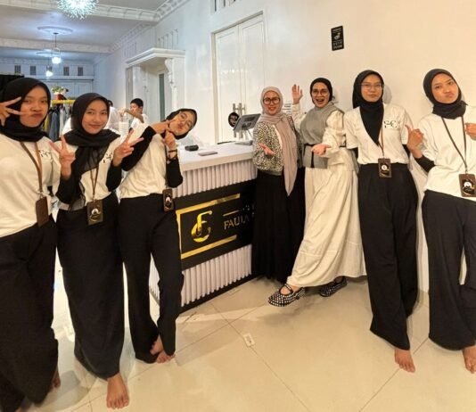 Faula Caroline Resmikan Store Pertama Di Kalidoni