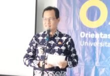 Bupati Muara Enim Edison Dorong Mahasiswa UT untuk Percaya Diri dan siap Bersaing