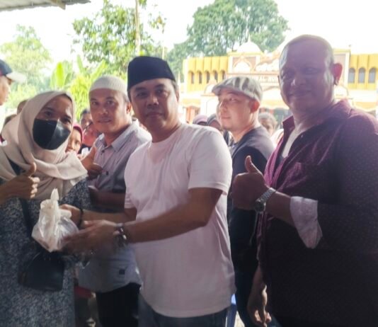 Rayakan Idul Adha 1446 H, DPD GRIB Jaya Sumsel Bagikan Daging Sapi Kurban Ke Masyarakat Sekitar