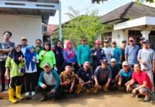 Sinergi Warga dan Pemerintah Kelurahan Talangbubuk untuk Rawat Sungai Lebak Berayun