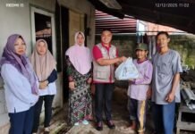 “Jumat Berkah” ala Kalidoni, Camat M. Rama Menjadi Garda Terdepan dalam Aksi Peduli Sosial