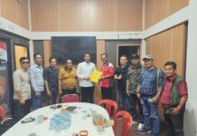 Ratusan Massa Aksi Geruduk Polres Muba, Minta Kapolres Tuntaskan Puluhan PR Kasus Minyak Ilegal