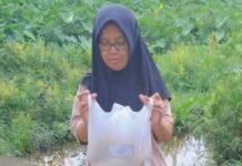 Plt. Camat Plaju Pastikan Penyaluran Sembako SERBU Tepat Sasaran bagi Lansia dan Dhuafa