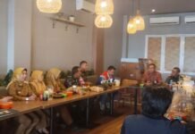 Perkuat Silaturahmi, Lurah Komperta Dorong Pengamanan Berbasis Masyarakat di RU III