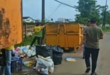 Gerak Cepat di Jumat Pagi, Camat Ilir Barat Satu Pastikan Tanjung Aur Bebas Sampah Tercecer