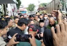 Massa Kepung Kantor Wali Kota Palembang, Pertanyakan Status Jalan Cineplex yang Ditutup
