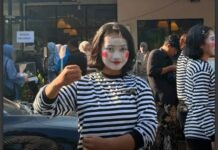 Menggalang Dana Lewat Pantomim Demi Tampil di Jakarta, Nisa Harap Dukungan Pemerintah Kota Palembang