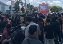 Aksi 300 Mahasiswa Guncang Kejari Palembang, Desak Pengusutan Dugaan Korupsi Tanpa Pandang Bulu