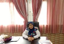 HUT RI ke-81, Kepsek SMA Negeri 14 Palembang Hj. Harry Susanty Ajak Generasi Muda Kobarkan Semangat Merah Putih